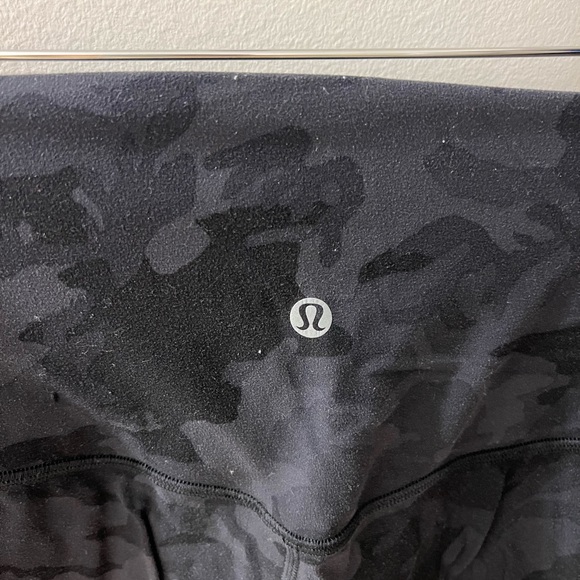 Lululemon align camouflage leggings - Picture 4 of 4